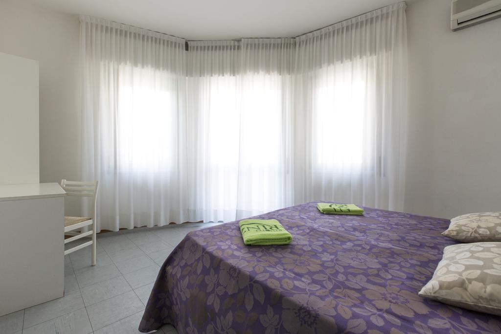 Aparthotel Carinzia Lignano Sabbiadoro Exterior foto
